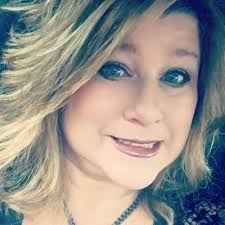 Tricia Arnold (@triciaarnold82)