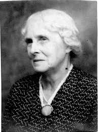 Earlier Days D R A F T