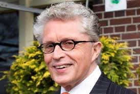 Journalist en Soundmixshow-juryvoorzitter Jacques d'Ancona (86) overleden