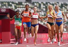 It's the first time an american has won. Dutch Runner Hassan Falls Gets Up And Wins 1 500 Meter Heat Arab News