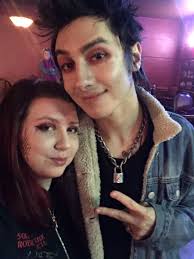 Emerson(1) 'maybe this time i will pin you against the wall.' highest ranking: Val On Twitter Palayeroyale Thank You So Much You Guys Mean Everything To Me Love The New Songs Hope You Like The Art See You Sunday Https T Co Mrhkggsv7d