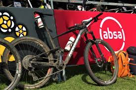 His best results are 17th place in stage tour de france, 33rd place in stage tour de france and 19th place in gc tour de suisse. Bike Check Kross Mtb Racing Team Spark Bike