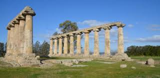 For many centuries, it played an important role in the ancient world with great politicians, artists, athletes, writers, warriors, and thinkers. Ancient Greek History Of Art And Architecture Trivia Quiz Proprofs Quiz