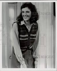 People who liked mimi kennedy's feet, also liked Foto De Prensa Actor Mimi Kennedy Como Nan Gallagher En Nosotros Dos Sap69852 Ebay