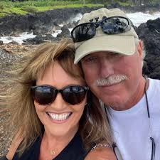 Lynn Reardon (@LynnMarieSocha)