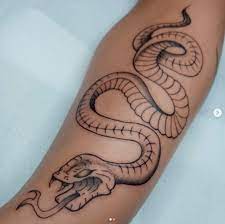 Veja as melhores opções de tatuagens de cobra para mulheres - Eu Total