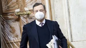 Ad agosto la certificazione varrà per bar e ristoranti al chiuso, da settembre anc. Green Pass Italia Obbligatorio Per Cinema Musei E Bar Verso Il Decreto La Repubblica