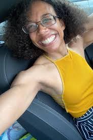 Keri Compton's Instagram, Twitter & Facebook