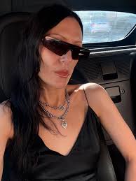 Lori-Ellen Howe (@misslorihowe) • Instagram photos and videos