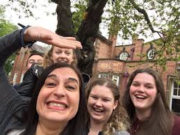 Aisha Barker (@Barkera10)