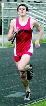 R'wood runners compete in Ritchie Co. track meet