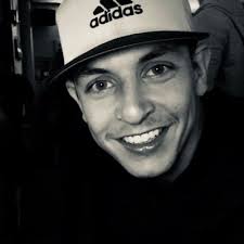 dan moller (@danmoller)