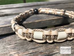 Für labrador, border collie em keramik halsbänder gegen zecken * robuster klickverschluss. Kreativ Und Elegant Gegen Zecken Mit Paracord Und Em Keramik Halsband Hund Zecken Halsband