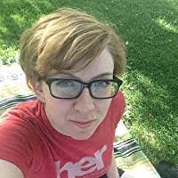 Liz Chapman's Instagram, Twitter & Facebook