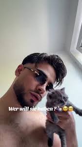 Hassan Bell's Instagram, Twitter & Facebook