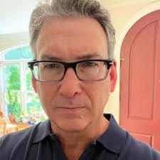 Aimee Mosher's Instagram, Twitter & Facebook