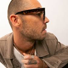 Oscar & Frank Oni Dark Tort/Black Sunglasses