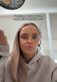 How Did Ella Bands Have Money