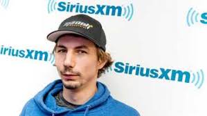 Who is Shayne Jansen from Love is Blind and what does he do for a living?