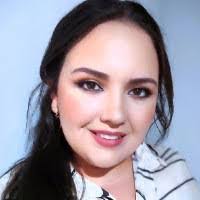 Alexandra Loredo's Instagram, Twitter & Facebook