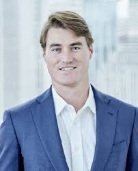 Shane Mchugh's Instagram, Twitter & Facebook