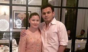 This season is hosted by lisa surihani and dr. Yusry Kru Tidak Kisah Lisa Surihani Gemuk