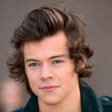 See more about harry styles, one direction and gif. Every Single Harry Styles Haircut From 2011 To 2020 Photos Allure