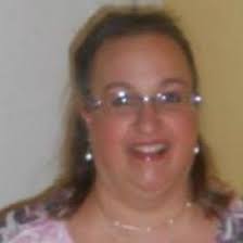 Julie Coen's Instagram, Twitter & Facebook