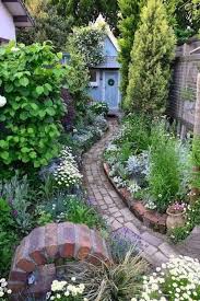 95 Incredible Garden Pathway Ideas For Backyard And Front Yard 6 In 2020 Bauerngarten Cottage Garten Garten