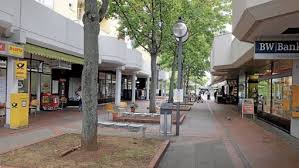 Neugereut Arbeiten Am Marktplatz Dauern An Jugend Und Burgerhaus Einweihung Am 23 September Fussgangerzone Wird Im Herbst Saniert Weitere Lokalmeldungen Cannstatter Zeitung