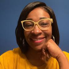 Candace Jones's Instagram, Twitter & Facebook