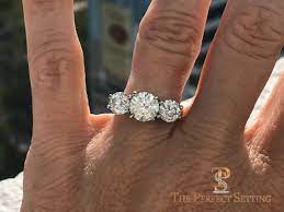 Pin On Engagement Ring Selfies