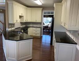 granite countertops & kitchen cabinets