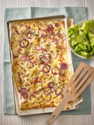 Falscher Flammkuchen Mit Yufka Teig Von Veggiejanina Chefkoch Rezept Yufka Teig Flammkuchen Yufka Teig Rezept