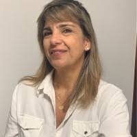 Amelia Lopes's Instagram, Twitter & Facebook