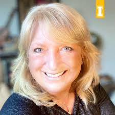 Welcome Amy Lientz '95, as our new assistant vice president for Alumni  Relations.