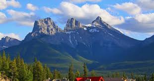 Alam tidak ada hentinya untuk selalu memberikan keindahan kepada seluruh makhluk hidup. 33 Gambar Pemandangan Alam Pedesaan Asli Wallpaper Bentang Alam Pegunungan Langit Desa Pegunungan Download 26 Gambar Pemandangan Alam Yang Indah Pedesaan