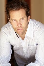 Tom Mccomas's Instagram, Twitter & Facebook