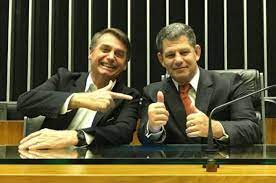 Atualmente, eduardo bolsonaro (@bolsonarosp) tem 2737461 seguidores no instagram, está em 238. Braco Direito De Bolsonaro Vai Votar Em Eduardo Paes Diario Do Rio De Janeiro