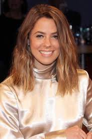 On Mai Way": Vanessa Mai lädt zum Talk auf das Laufband