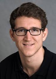 Stimulus‐Responsive Regulation of Enzyme Activity for One‐Step and  Multi‐Step Syntheses