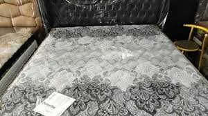 Harga spring bed ini berada di kisaran rp 2 jutaan. Tips Cari Kasur Spring Bed Dengan Harga Miring Langsung Datang Ke Pabrik Ini Lokasinya Di Jambi Tribun Jambi