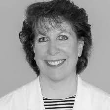 Nicole Dahle's Instagram, Twitter & Facebook