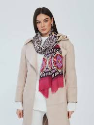 Палантин Laura Milano купить по цене 475 ₽ в интернет-магазине Wildberries 