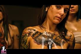 Résultat de recherche d'images pour "suicide girls"