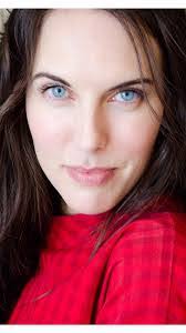 Maria Rue's Instagram, Twitter & Facebook