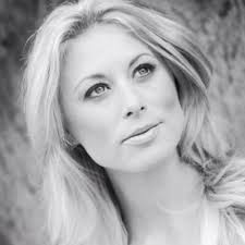 Becky McGee Grover (@beckybgrover)