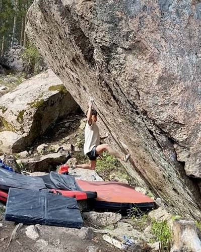 Sung Su Lee laps up 'Burden of Dreams' (9A) | Planetmountain.com