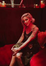 Addie Nicole Amick - Free pics, galleries & more at Babepedia