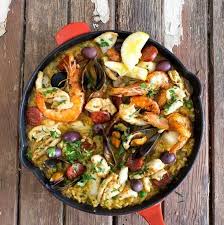 Christmas dinner party ideas, alternative christmas dinner ideas, vegan christmas dinner ideas, easy christmas dinner menus ideas #christmasevedinnerideas,#christmasdaydinnerideas,#christmasdinnerideasbeef. 25 Christmas Dinner Ideas Guaranteed To Make The Night Memorable Christmas Food Dinner Seafood Dinner Homemade Dinner Recipes